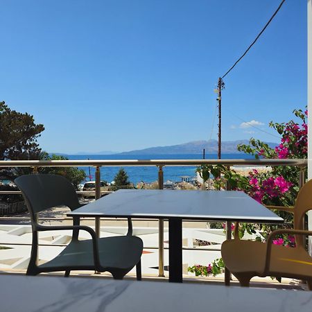 Ardit Seaside Rooms Sarandë エクステリア 写真