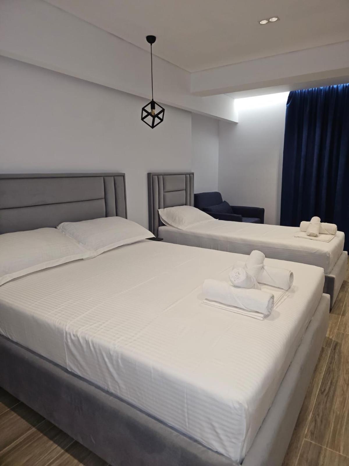 Ardit Seaside Rooms Sarandë エクステリア 写真