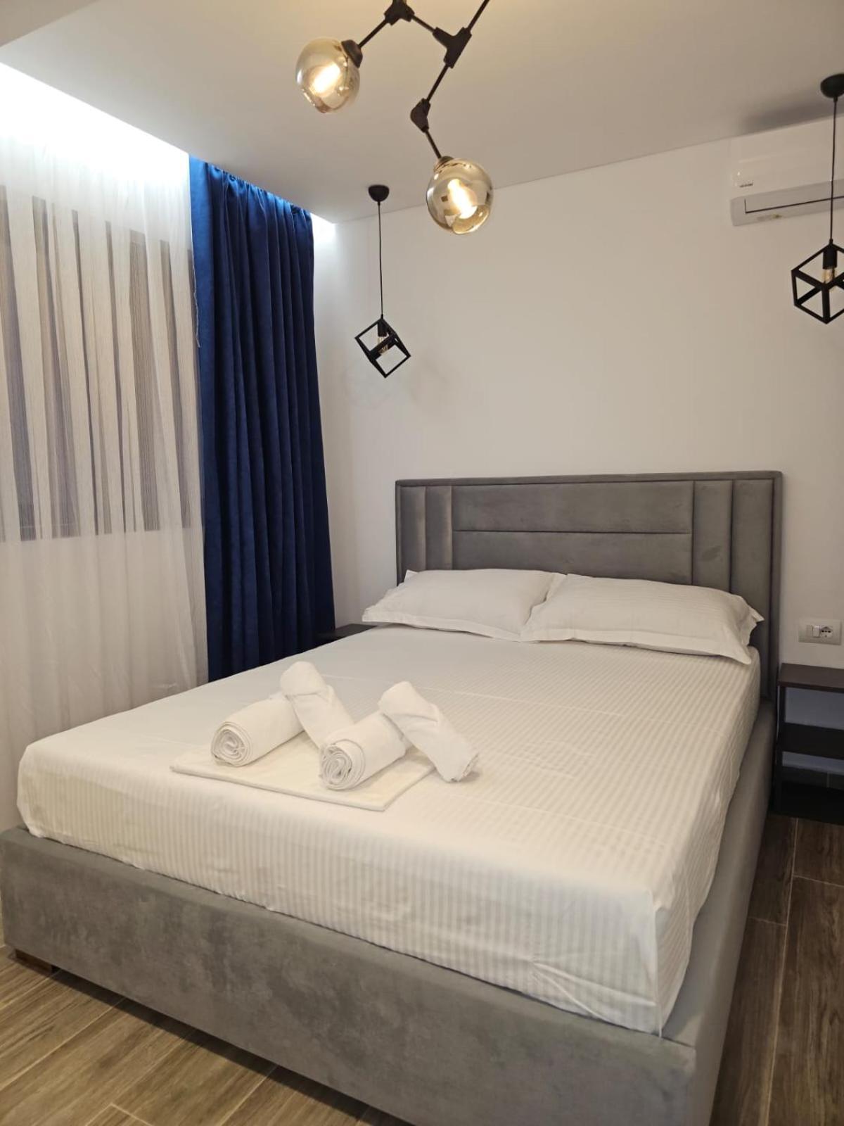 Ardit Seaside Rooms Sarandë エクステリア 写真