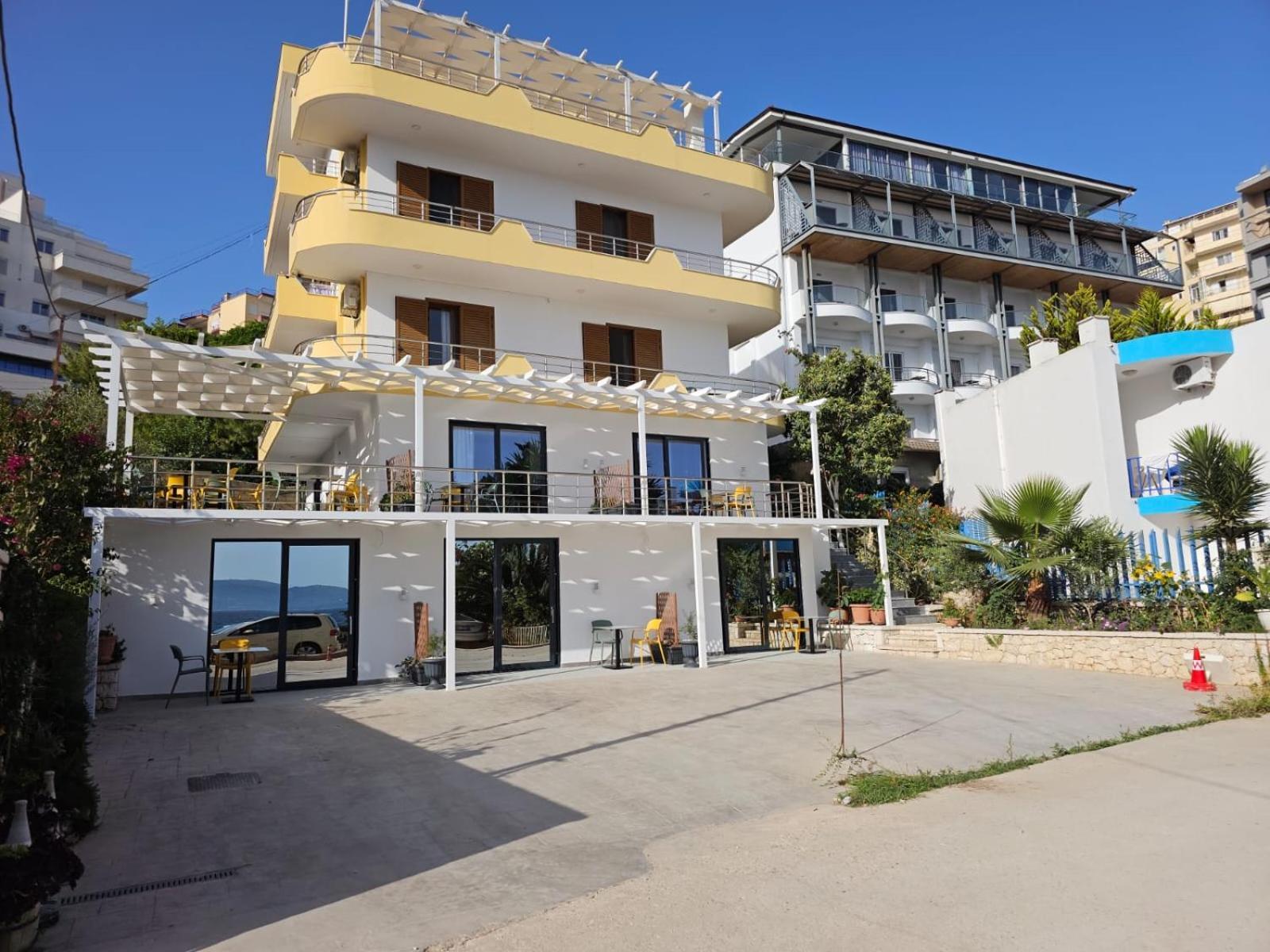Ardit Seaside Rooms Sarandë エクステリア 写真