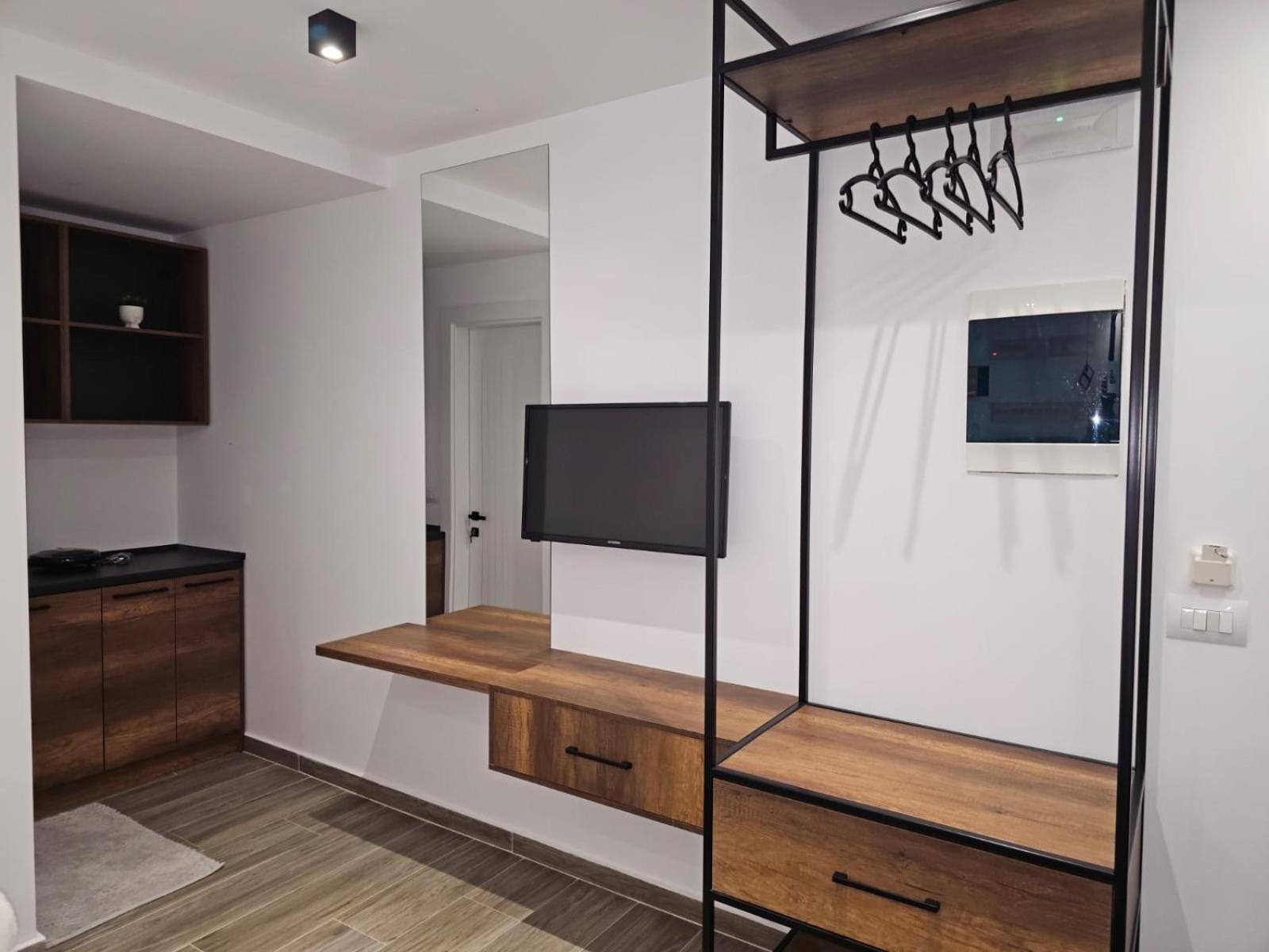 Ardit Seaside Rooms Sarandë エクステリア 写真