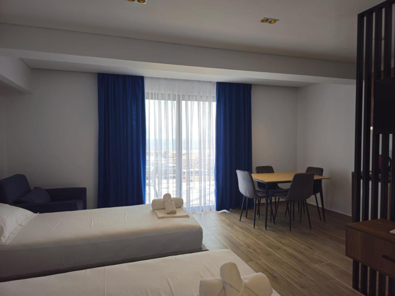 Ardit Seaside Rooms Sarandë エクステリア 写真