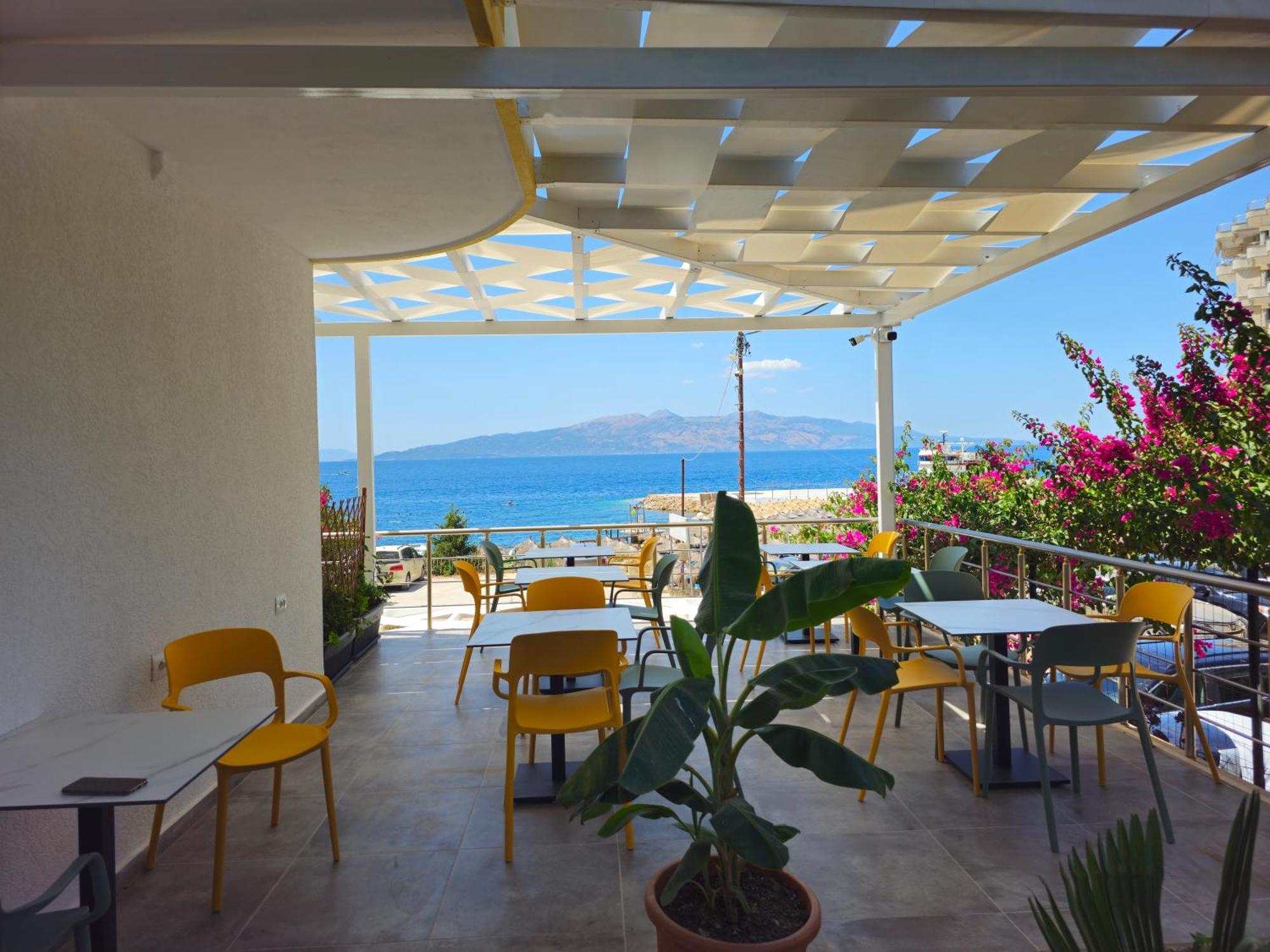 Ardit Seaside Rooms Sarandë エクステリア 写真